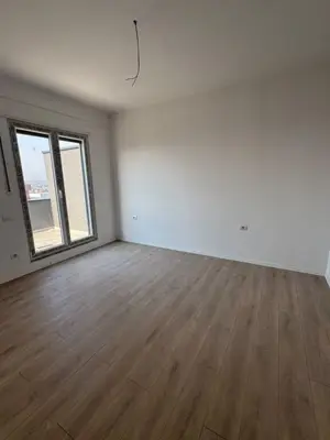 Apartament 2+1 në shitje në Bulevardi Blu, Kamëz, 106 m². Foto 2 nga 4