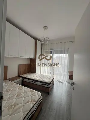 Appartamento 2+1 in vendita a Rruga e Kavajës, Tirana, 86 m². Foto 2 di 5