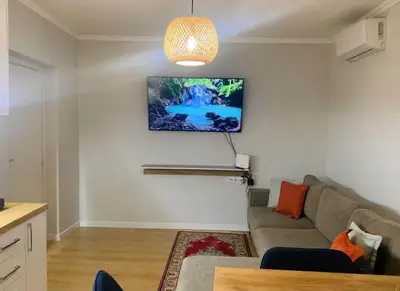 Apartament 2+1 në shitje në Harry Fultz, Tiranë, 65 m². Foto 2 nga 9
