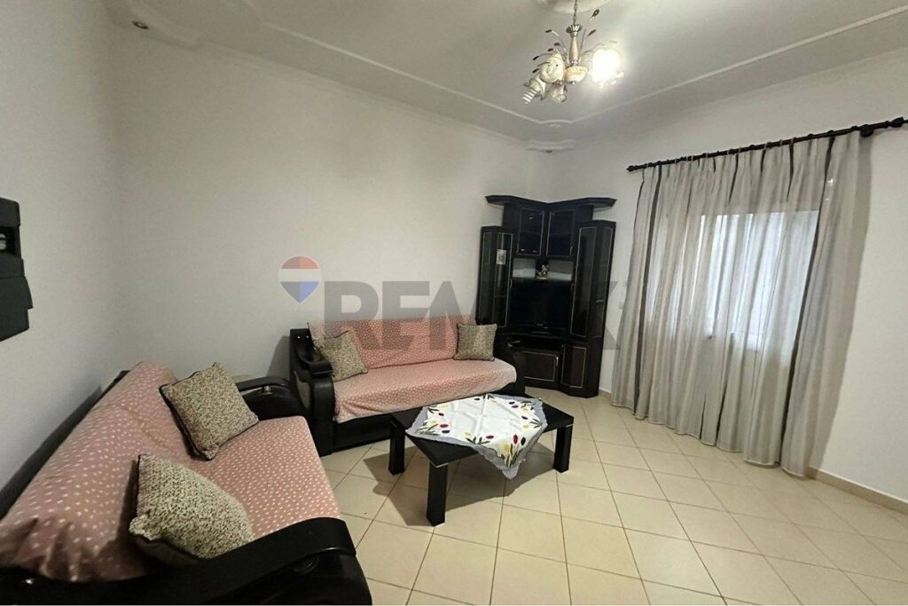 Apartment for sale in Fresku, Tirana, 55 m². Photo 2 of 3