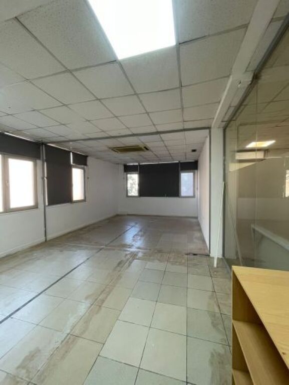 Commercial space for rent in Blloku, Tirana, 550 m². Photo 1 of 3