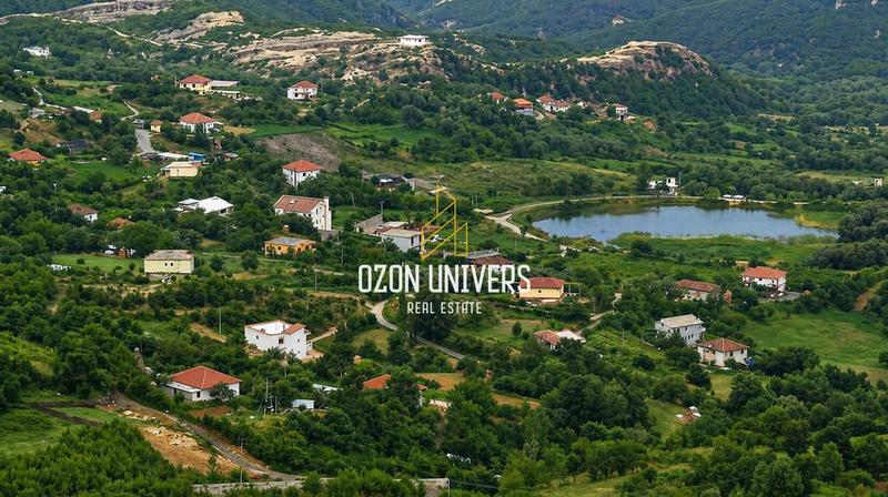 Tokë në shitje në Priskë e Madhe, Tiranë, 8 880 m²