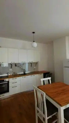 Apartament 2+1 me qera në Don Bosko, Tiranë, 98 m². Foto 2 nga 4