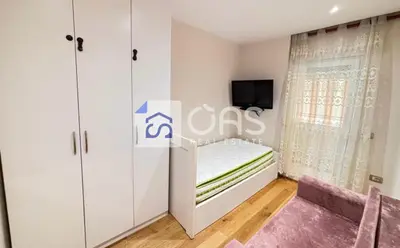 Apartament 3+1 me qera në Pazari i Ri, Tiranë, 100 m². Foto 4 nga 6