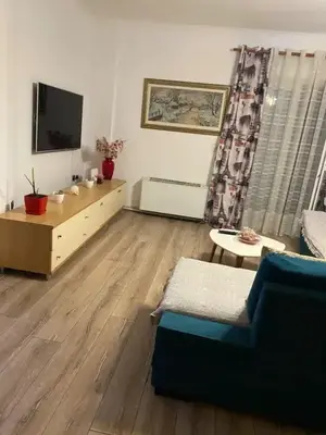 Appartamento 2+1 in affitto a Selitë, Tirana, 100 m². Foto 2 di 6