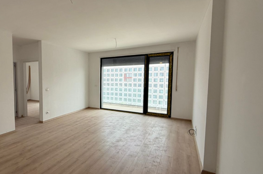 Apartment 2+1 for sale in Rruga Dritan Hoxha, Tirana, 108 m². Photo 2 of 3