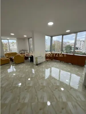 Commercial space for rent in Lagjja 16, Durrës, 159 m². Photo 3 of 7