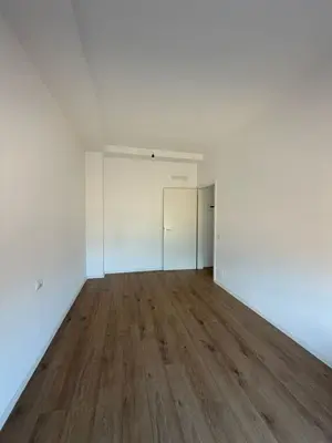 Apartament 1+1 në shitje në Rruga Bardhyl, Tiranë, 61 m². Foto 6 nga 12