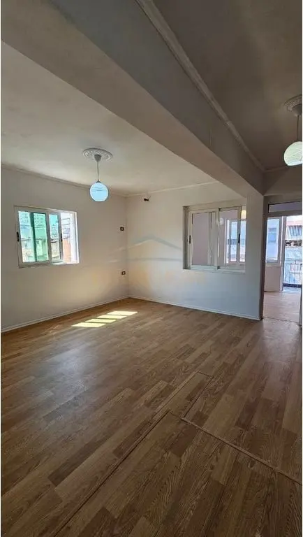 Appartamento 2+1 in vendita a Muzeumi, Durazzo, 80 m²