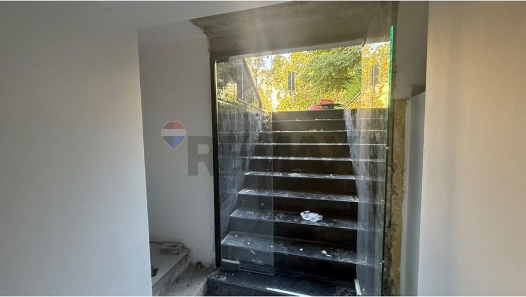 Locale in affitto a Rruga e Durrësit, Tirana, 190 m². Foto 3 di 3