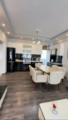 Apartament 2+1 në shitje në Kopshti Zologjik, Tiranë, 93 m². Foto 2 nga 8