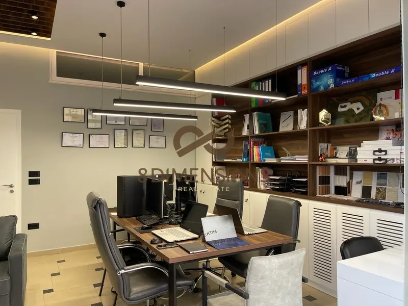Negozio in vendita a Kodra e Diellit, Tirana, 42 m²