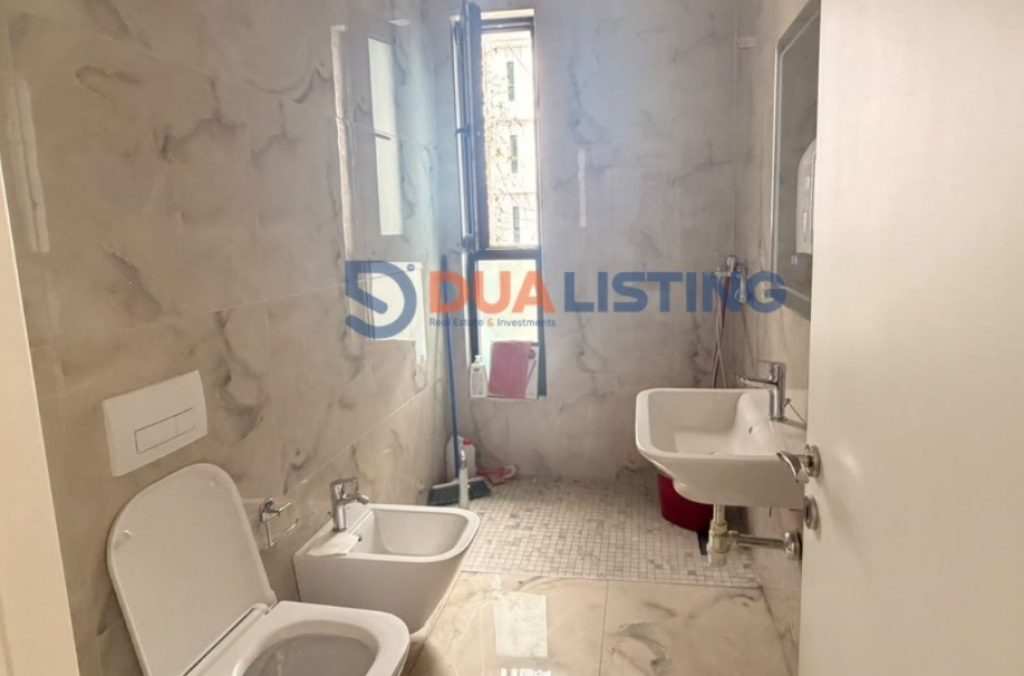 Commercial space for rent in Square 21, Tirana, 135 m². Photo 3 of 3