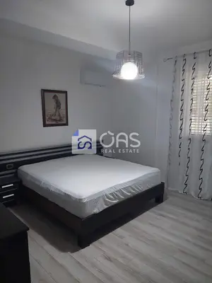 Apartament 2+1 me qera në Ali Dem, Tiranë, 150 m². Foto 4 nga 5