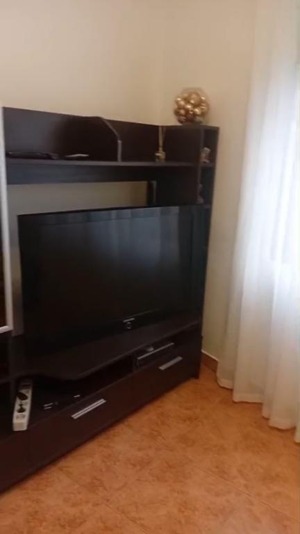 Apartament 3+1 me qera në Rruga Gramoz Pashko, Tiranë, 100 m². Foto 5 nga 6