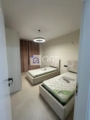 Apartament 2+1 me qera në Komuna e Parisit, Tiranë, 100 m². Foto 4 nga 5