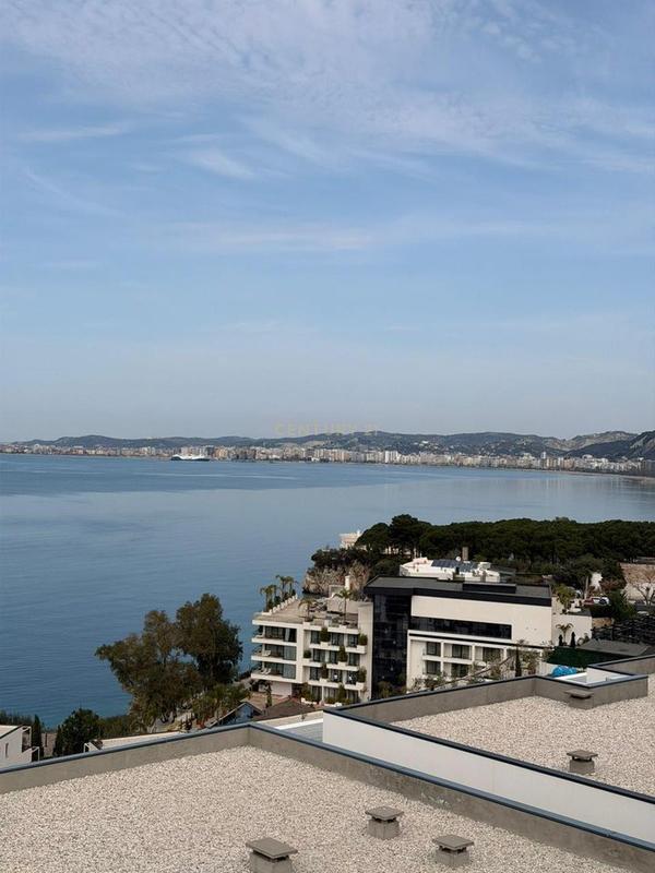 Appartamento 1+1 in vendita a Kalaja, Valona, 76 m²