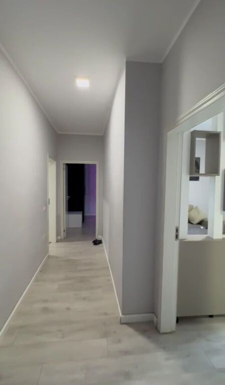 Apartment 1+1 for sale in Rruga 5 Maji, Tirana, 70 m². Photo 1 of 3