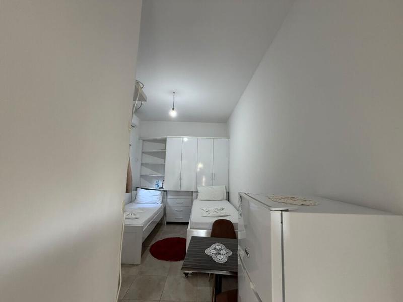 Garsoniere me qera në Galaktik, Durrës, 30 m². Foto 2 nga 4
