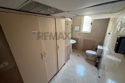 Zyrë me qera në Rruga Sami Frashëri, Tiranë, 173 m². Foto 4 nga 8