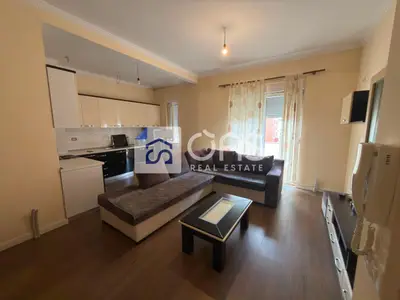 Apartament 1+1 me qera në Kompleksi Delijorgji, Tiranë, 71 m². Foto 2 nga 6