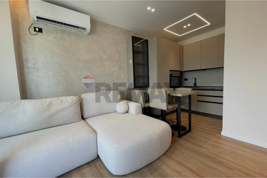 Apartment for sale in Rruga Dritan Hoxha, Tirana, 67 m². Photo 2 of 3