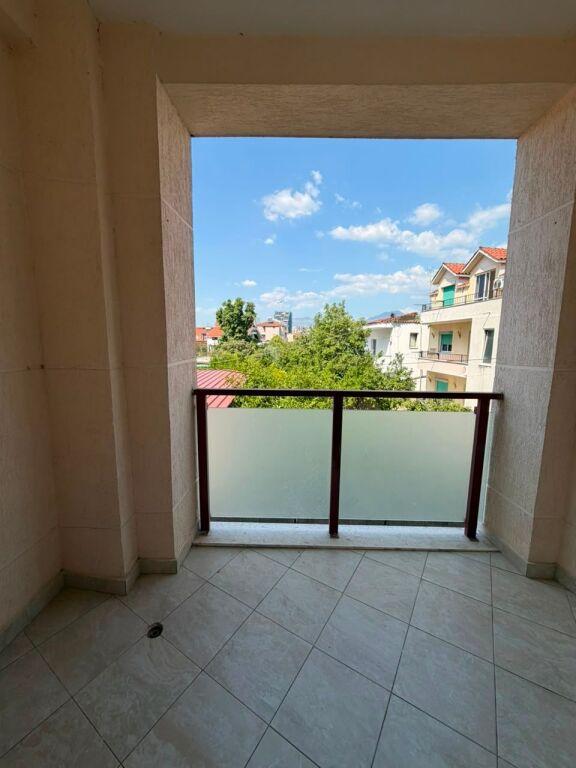 Apartament 1+1 në shitje në Rruga Studenti, Tiranë, 60 m². Foto 7 nga 10