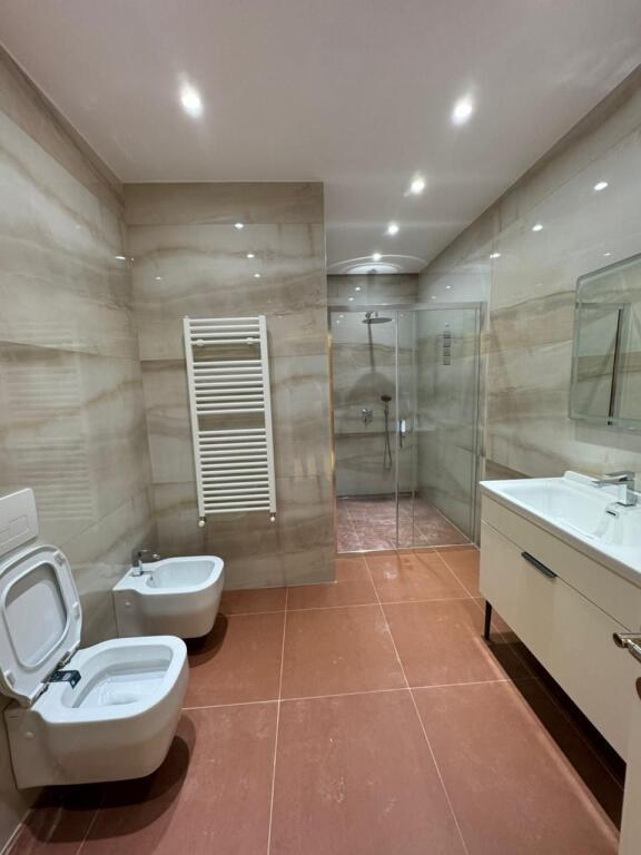 Apartament në shitje në Tufinë, Tiranë, 145 m². Foto 2 nga 12