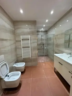 Appartamento in vendita a Tufinë, Tirana, 145 m². Foto 2 di 12
