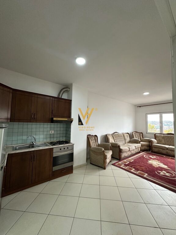 Apartament 1+1 në shitje në Terminali i Autobusëve të Jugut & Veriut, Tiranë, 54 m². Foto 2 nga 3