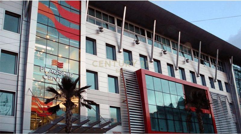 Shop for sale in Flagship Center, Durrës, 60 m²