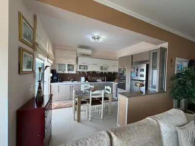 Apartament 1+1 në shitje në Porti i Sarandës, Sarandë, 100 m². Foto 4 nga 7