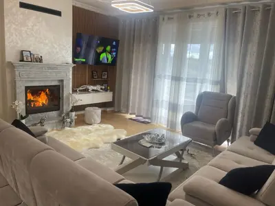 Appartamento 2+1 in affitto a TEG, Tirana, 110 m². Foto 1 di 8