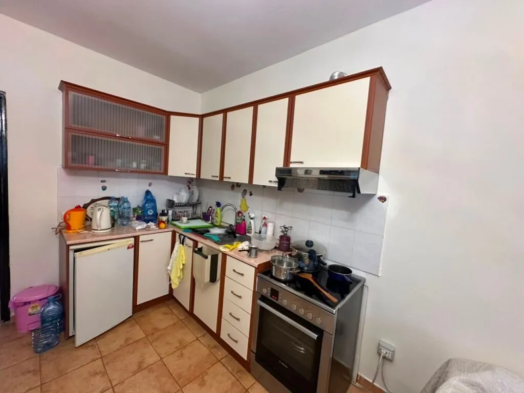 Apartament 1+1 me qera nĂ« Ish Rajoni i PolicisĂ«, DurrĂ«s, 60 mÂČ. Foto 1 nga 5