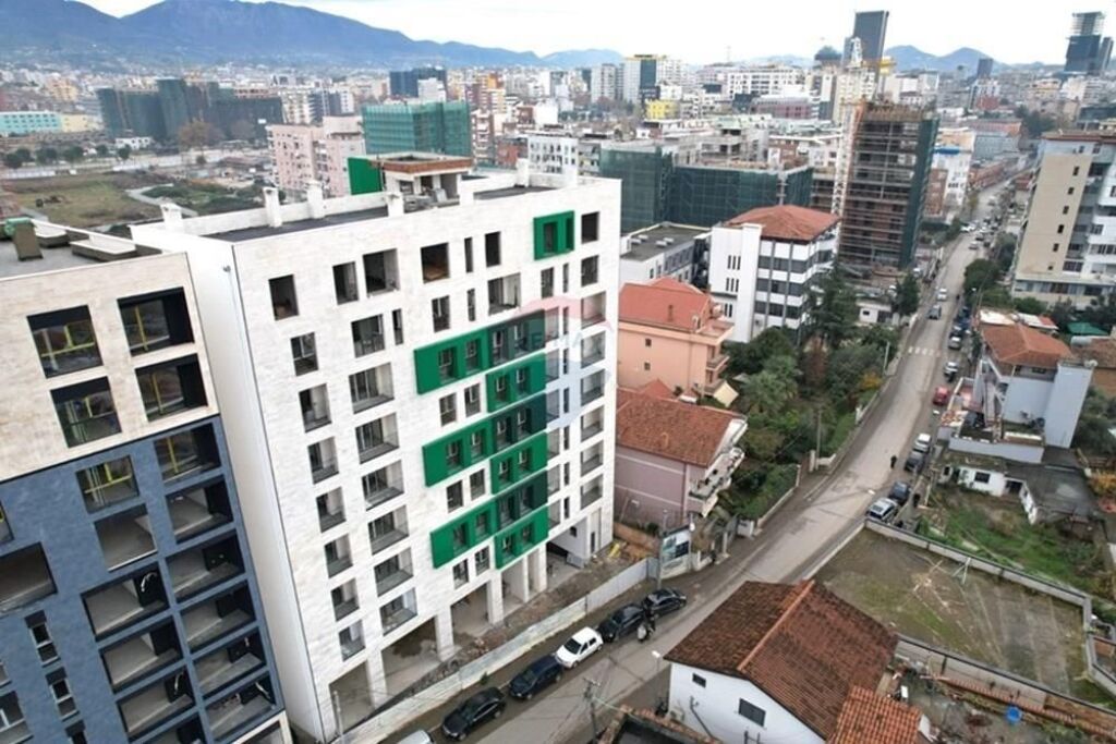 Shop for sale in Rruga Jordan Misja, Tirana, 58 m²