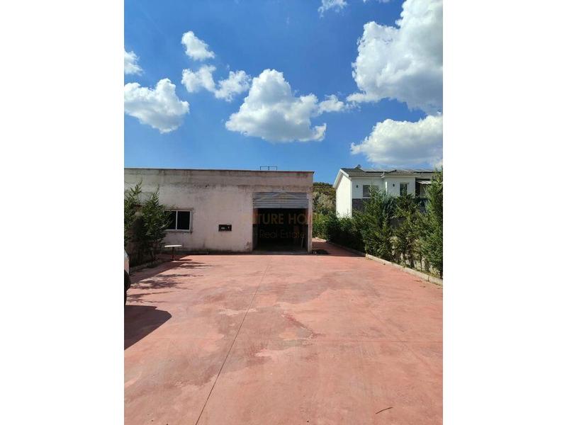 Warehouse for rent in Baldushk, Tirana, 892 m²