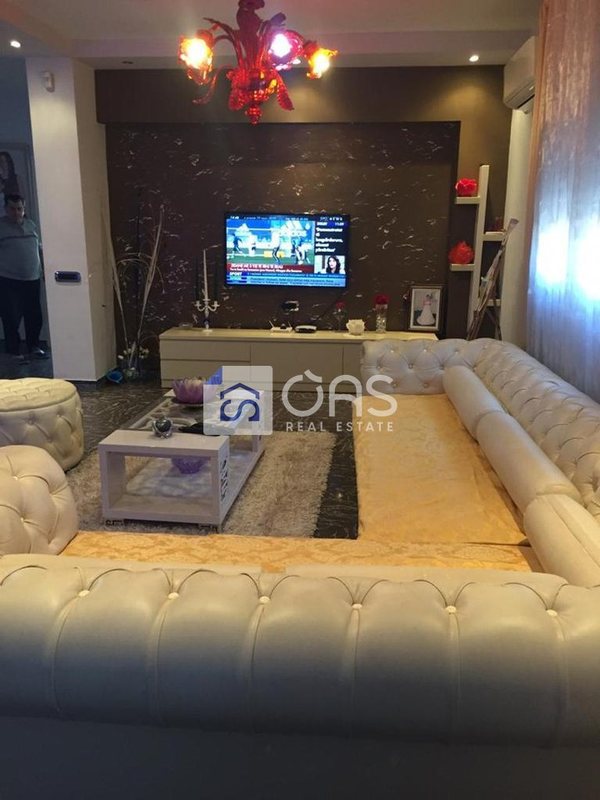 Apartment 2+1 for rent in Komuna e Parisit, Tirana, 125 m²