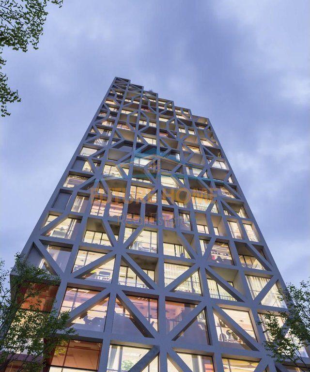 Appartamento 2+1 in vendita a Rruga Xhanfize Keko, Tirana, 110 m²