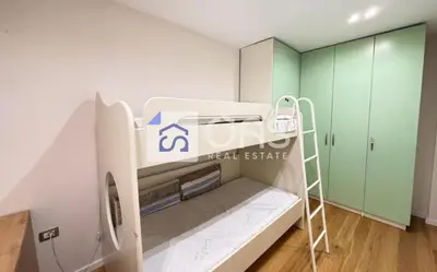 Apartament 3+1 me qera në Pazari i Ri, Tiranë, 100 m². Foto 5 nga 6