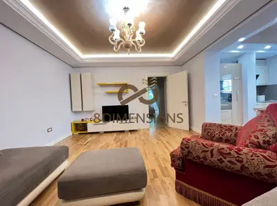 Apartament 2+1 me qera në Sheshi Skënderbej, Tiranë, 96 m². Foto 3 nga 12