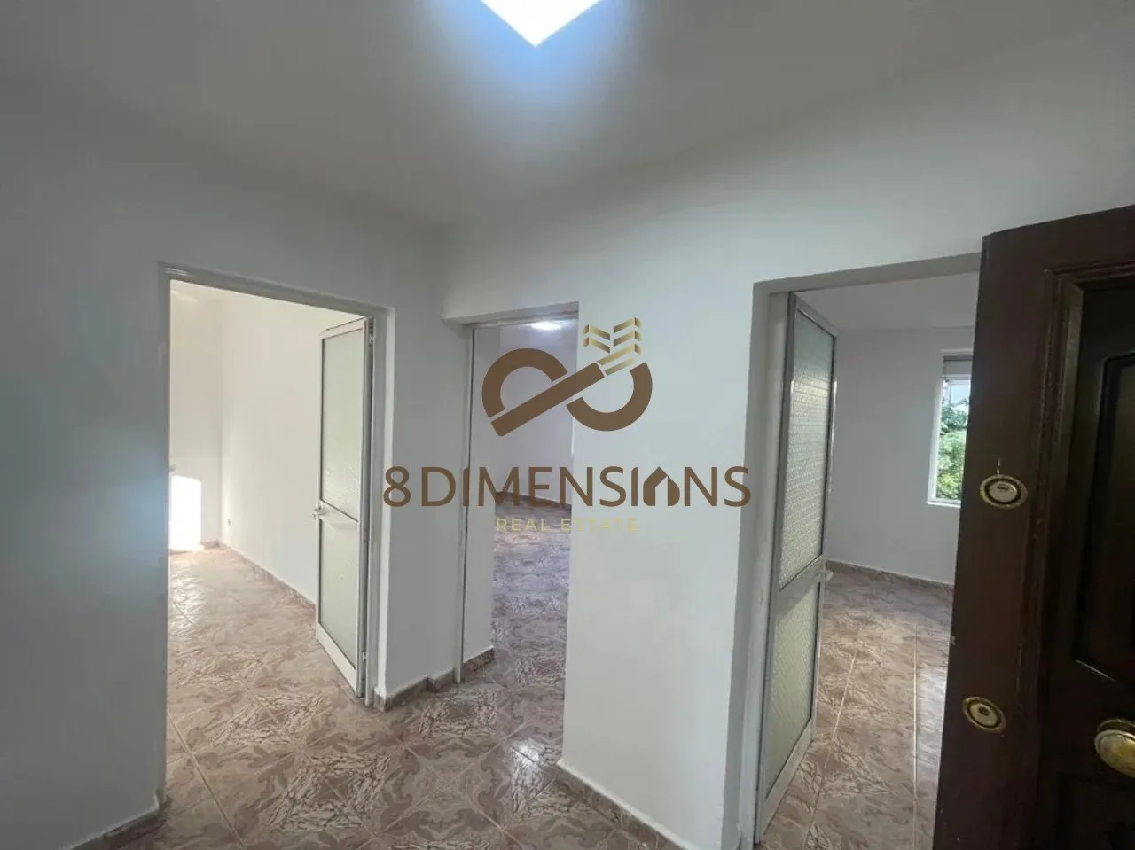 Appartamento 2+1 in affitto a Rruga Ferit Xhajko, Tirana, 73 m². Foto 1 di 5