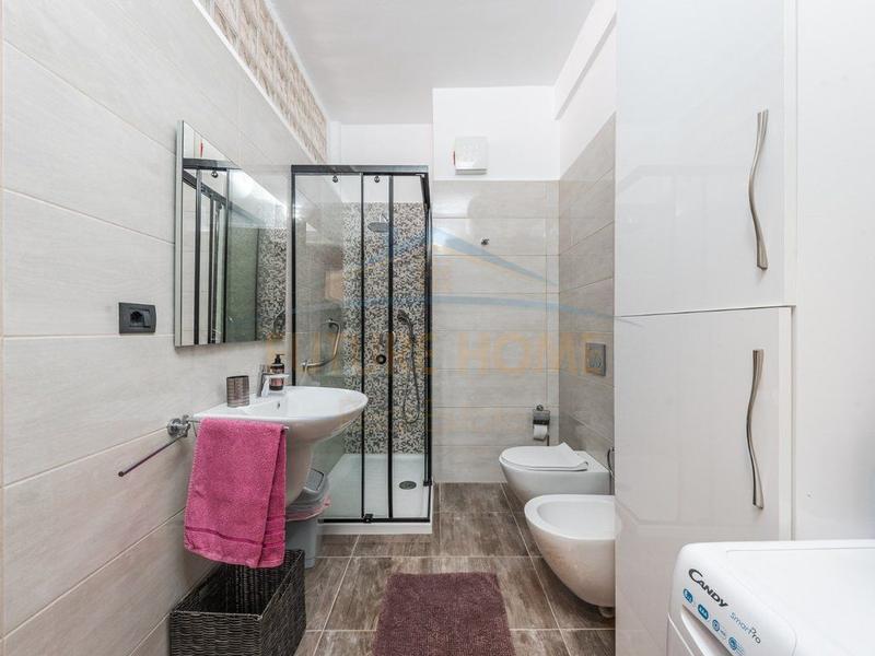 Apartament 2+1 me qera në Bulevardi Dyrrah, Durrës, 114 m². Foto 5 nga 8