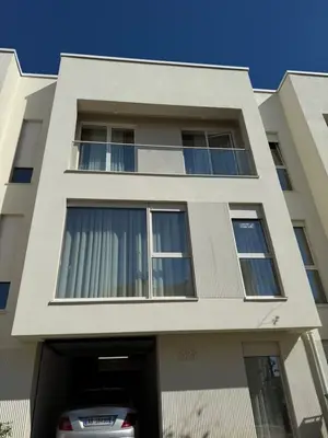 Villa in affitto a Sauk, Tirana, 250 m². Foto 2 di 4
