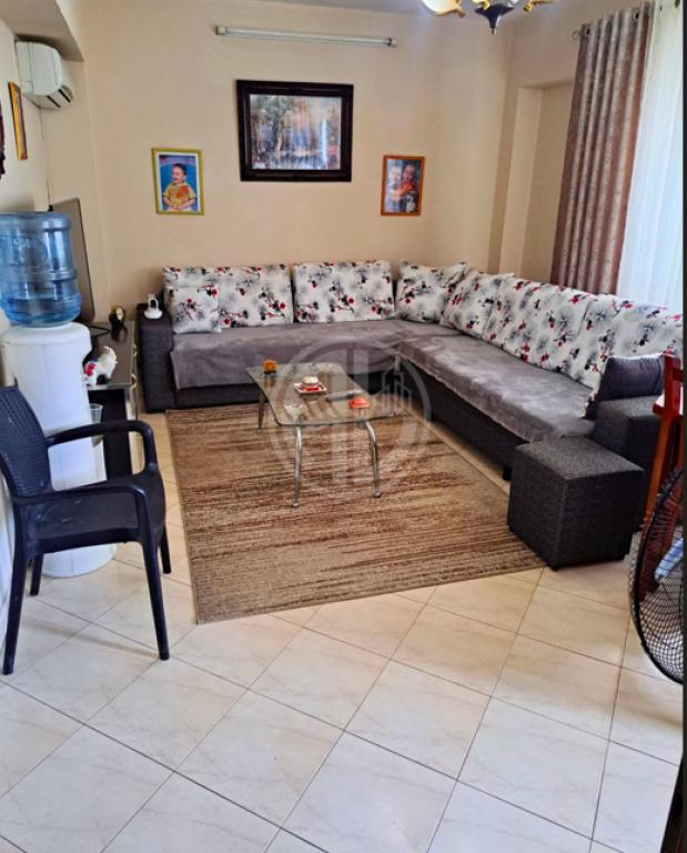 Apartament 1+1 në shitje në Spitali Amerikan Rruga Ahmet Ramzoti, Durrës, 65 m². Foto 2 nga 7