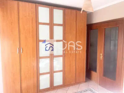 Apartament 1+1 me qera në Sheshi Willson, Tiranë, 55 m². Foto 2 nga 12