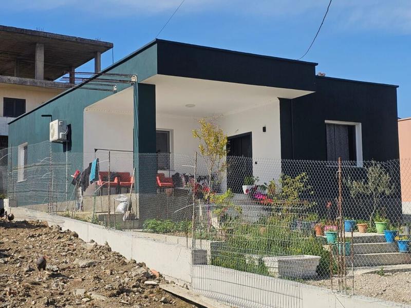 Shtëpi private në shitje në Rruga Bajram Tusha, Durrës, 660 m². Foto 11 nga 12