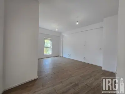 Apartament 2+1 në shitje në Ali Demi, Tiranë, 74 m². Foto 3 nga 3
