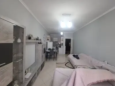 Apartament 1+1 në shitje në Kisha Ortodokse, Vlorë, 75 m². Foto 5 nga 11