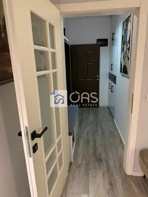 Apartament 2+1 me qera në Bulevardi Zogu I, Tiranë, 80 m². Foto 6 nga 12