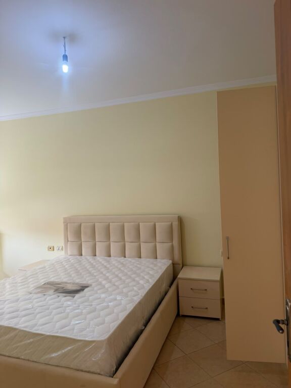 Apartment 1+1 for rent in Yzberisht, Tirana, 70 m². Photo 3 of 3